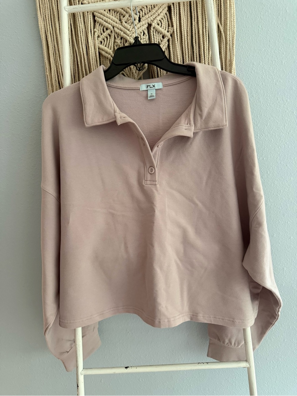 FLX Cropped Sweatshirt